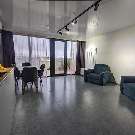 מלון קובולטי Tirkius House מראה חיצוני תמונה